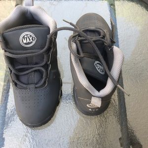 NIKE waterproof boots